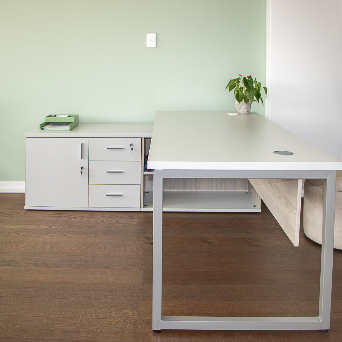 Titan L-Shaped Executive Desk 4 Titan L-Shaped Executive Desk - Image 2